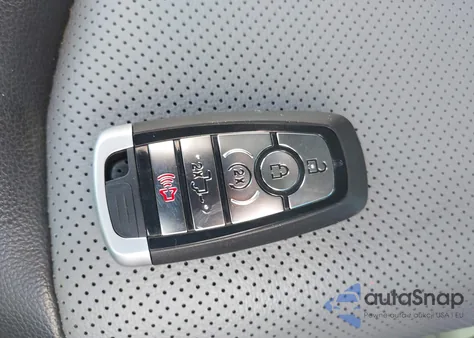 2023 Ford F-150 Lariat from USA, damaged, VIN 1FTFW1E54PFC32630